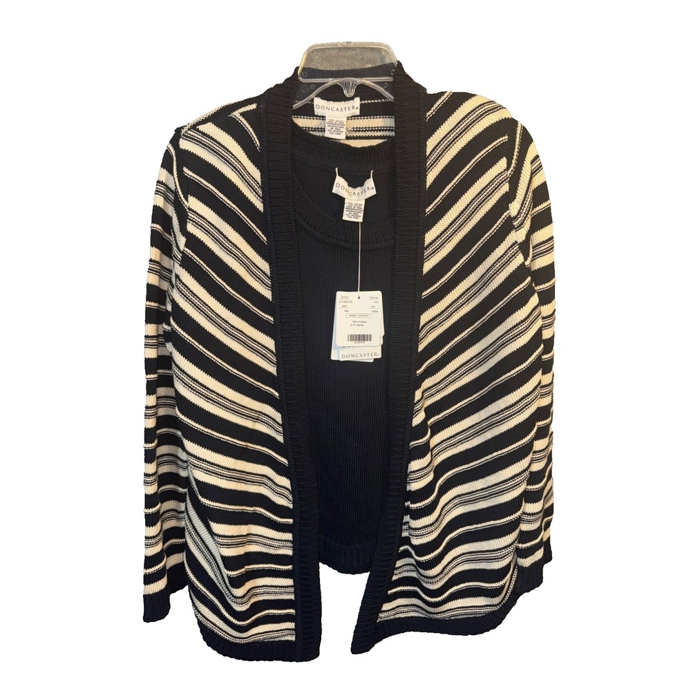 Doncaster Collection granny core Sz Medium Blue cream stripe Cardigan Tank Set
